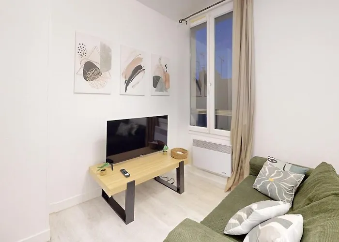 Apartment Beautiful 3-bedroom On Rue Rene Baheux Le Havre